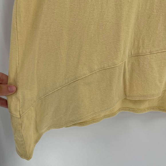 Women’s zenergy by Chicos yellow tee rayon and spandex T-shirt size medium - Picture 4 of 8